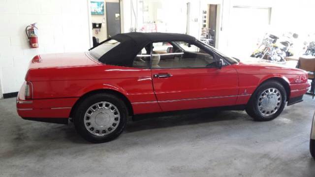 1993 cadillac allante base 2dr convertible automatic 4-speed fwd v8 4.6l