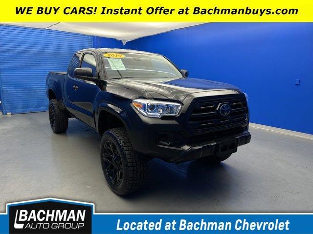 2019 toyota tacoma sr