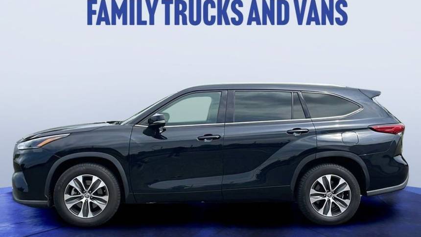 2021 toyota highlander xle