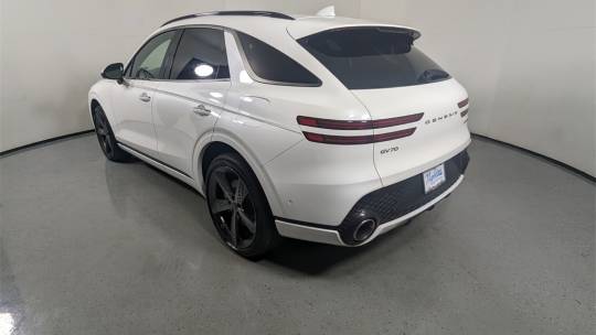 2022 Genesis GV70