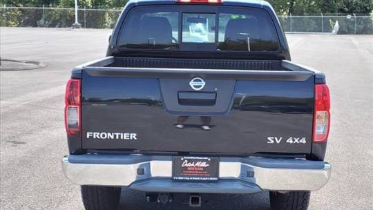 2019 nissan frontier sv