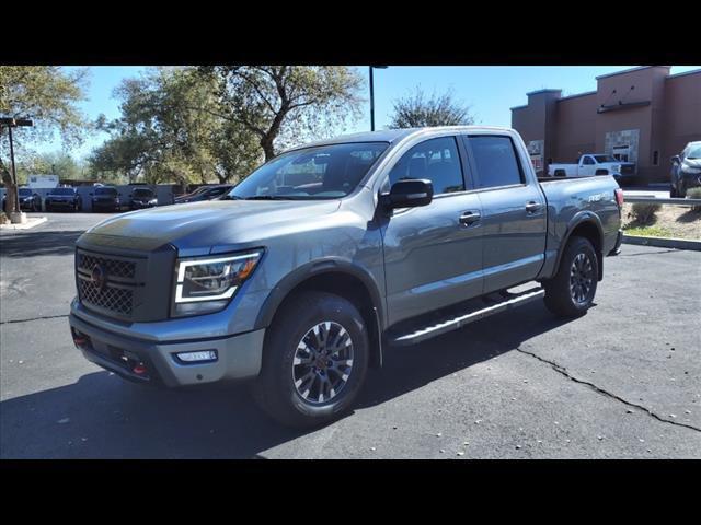 2023 nissan titan pro-4x