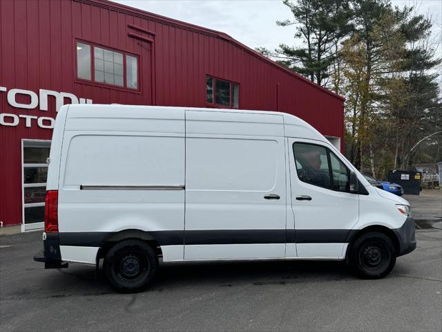 2021 mercedes-benz sprinter 2500 standard roof