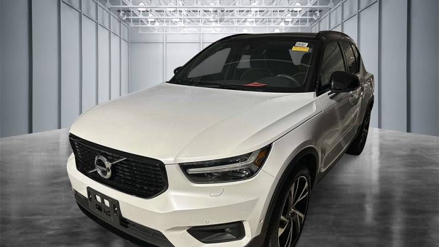 2021 volvo xc40 t5 r-design