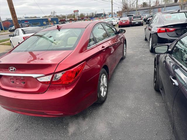 2013 hyundai sonata gls