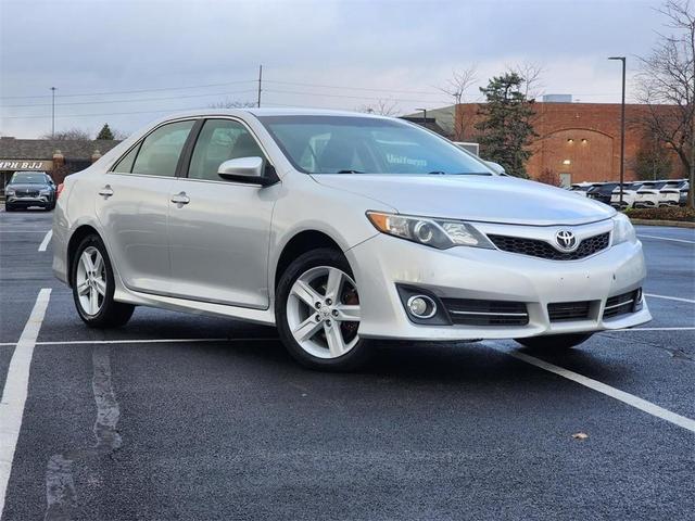 2012 toyota camry se