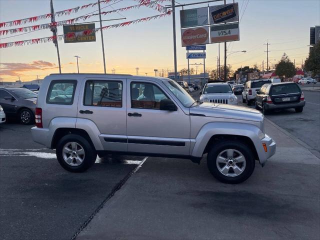 2011 jeep liberty sport