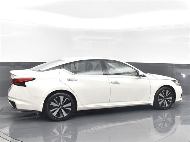 2022 nissan altima 2.5 sl