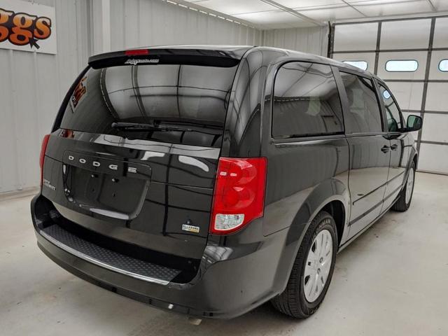 2016 dodge grand caravan avp/se