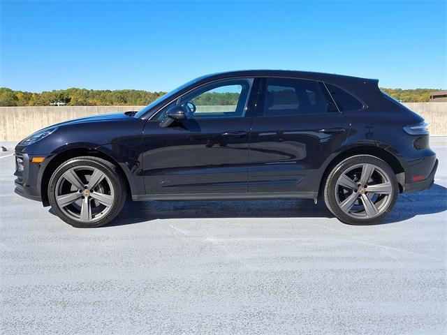 2024 porsche macan