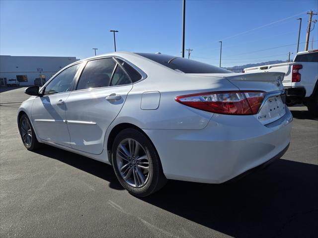 2017 toyota camry se