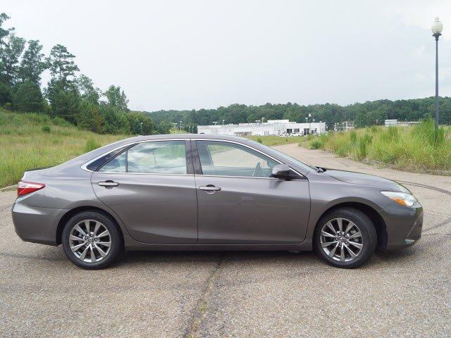 used 2016 toyota camry xle columbus, ms 39705 for sale in columbus, mississippi