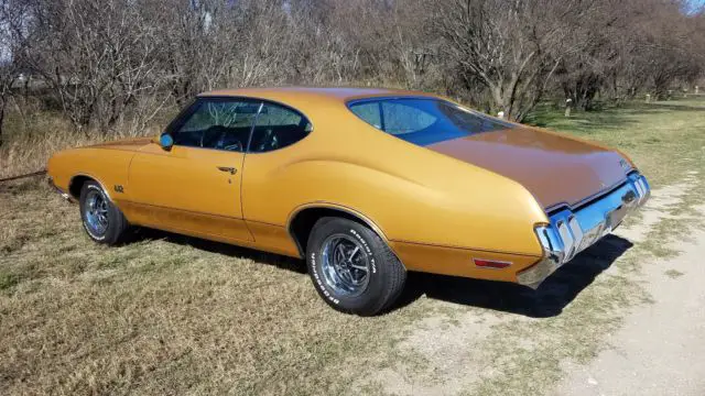 1970 oldsmobile 442 base hardtop 2-door 7.5l numbers matching survivor a/c hurst