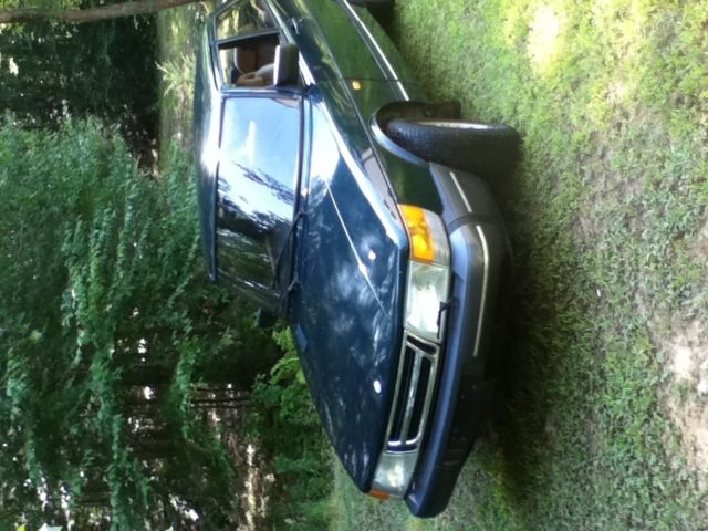 1993 saab 900s 16 valve, 5 speed, very clean, runs great