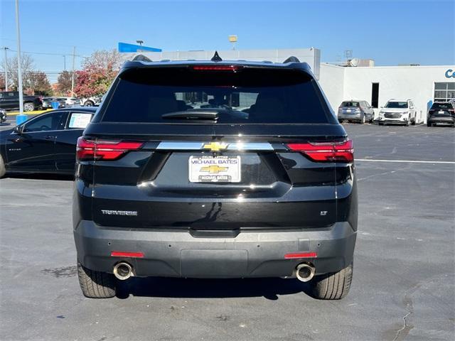 2022 chevrolet traverse lt cloth