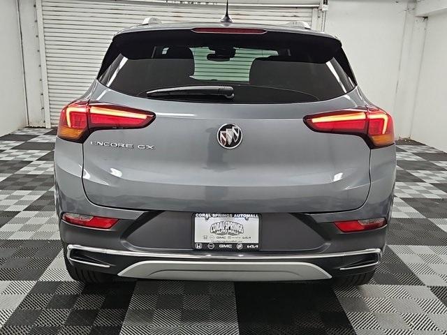 2022 buick encore gx essence
