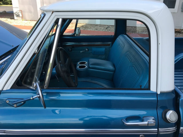 1970 chevrolet c-10 shortbed @ 74classics.com