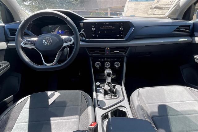 2023 volkswagen taos 1.5t se