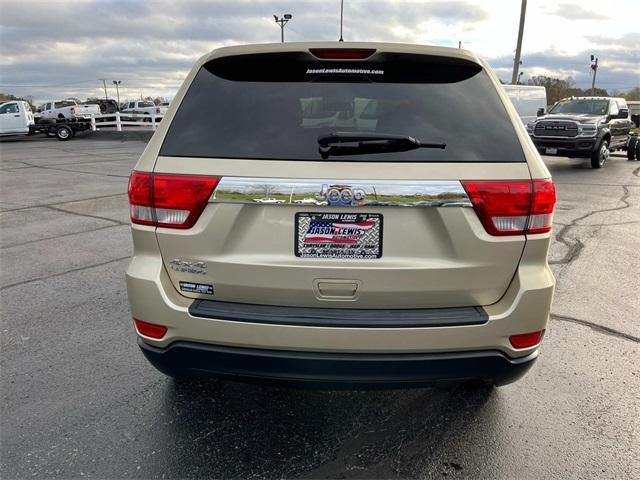 2012 jeep grand cherokee laredo