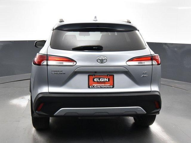 2023 toyota corolla cross le