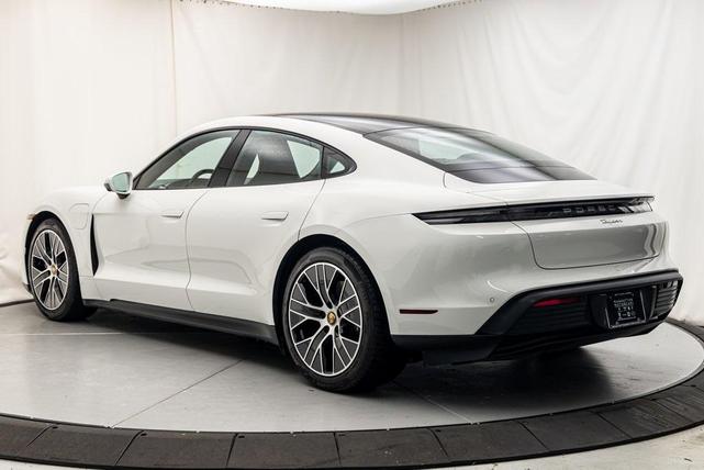 2023 porsche taycan base