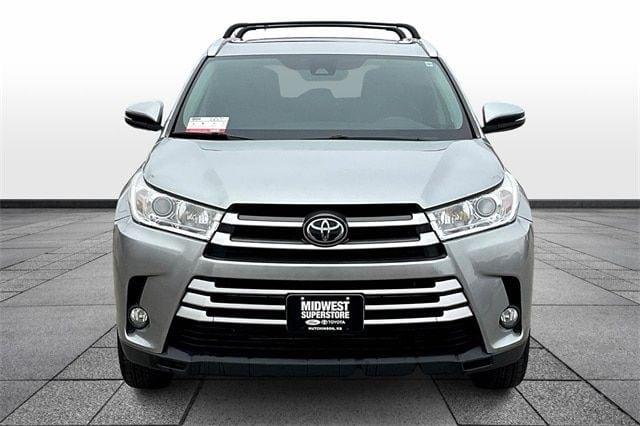 2019 toyota highlander xle in hutchinson, kansas