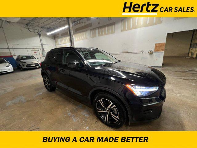 2024 volvo xc40 core