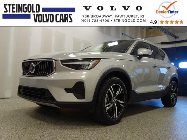 2024 volvo xc40 b5 awd core