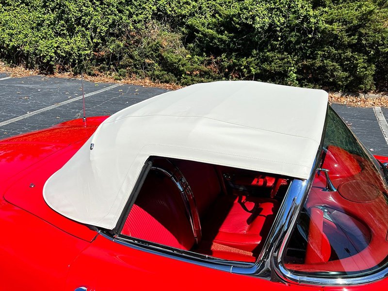 1961 chevrolet corvette