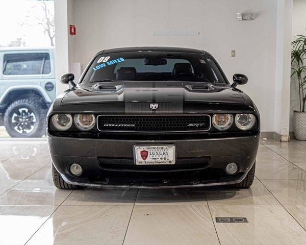 2008 dodge challenger srt8