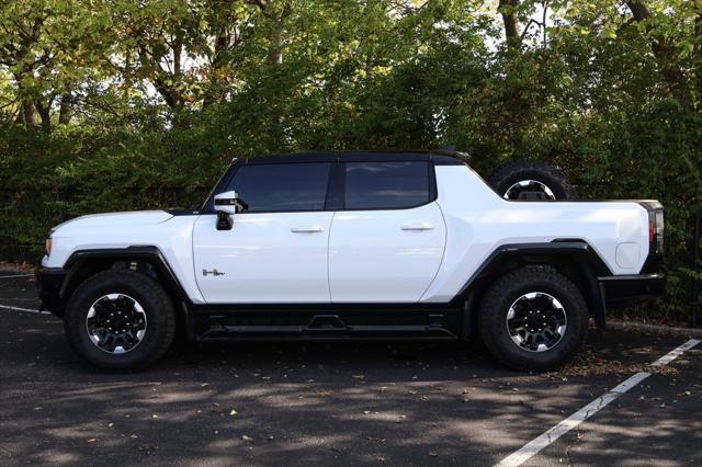 2024 gmc hummer ev base
