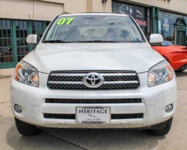 2007 toyota rav4 limited in great neck, ny