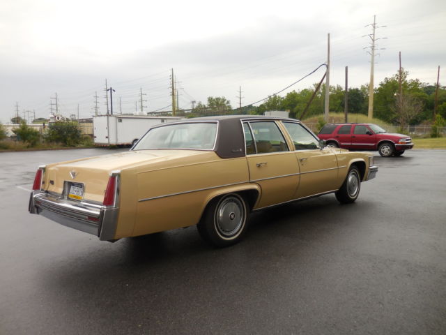 1977 cadillac sedan deville beautiful original car