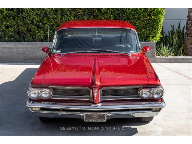 1962 pontiac grand prix in beverly hills, california