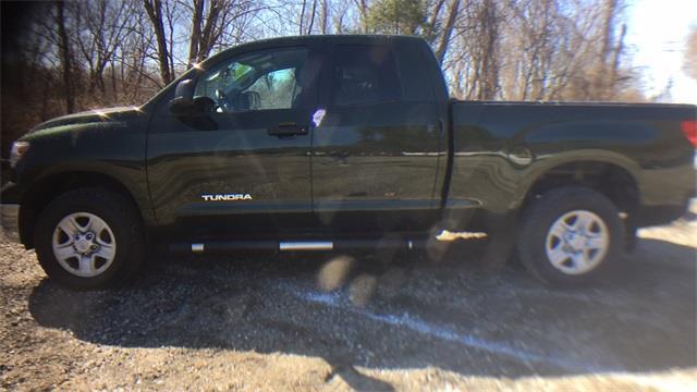 2013 toyota tundra grade 4x4 grade 4dr double cab pickup sb (4.6l v8 for sale in west minster, vermont