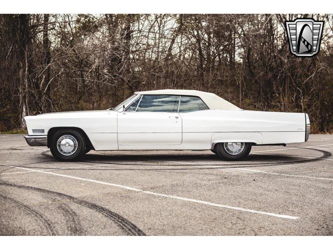 1967 cadillac deville in o'fallon, illinois