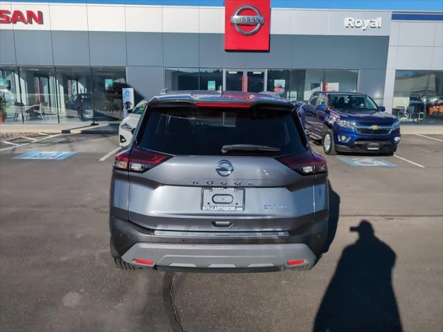 2021 nissan rogue sv