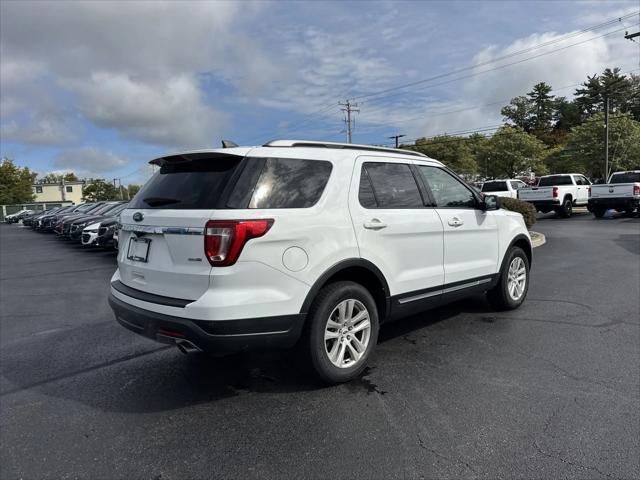 2019 ford explorer xlt