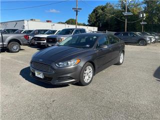 2016 Ford Fusion (North America) se