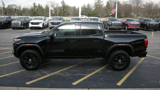 2024 GMC Canyon