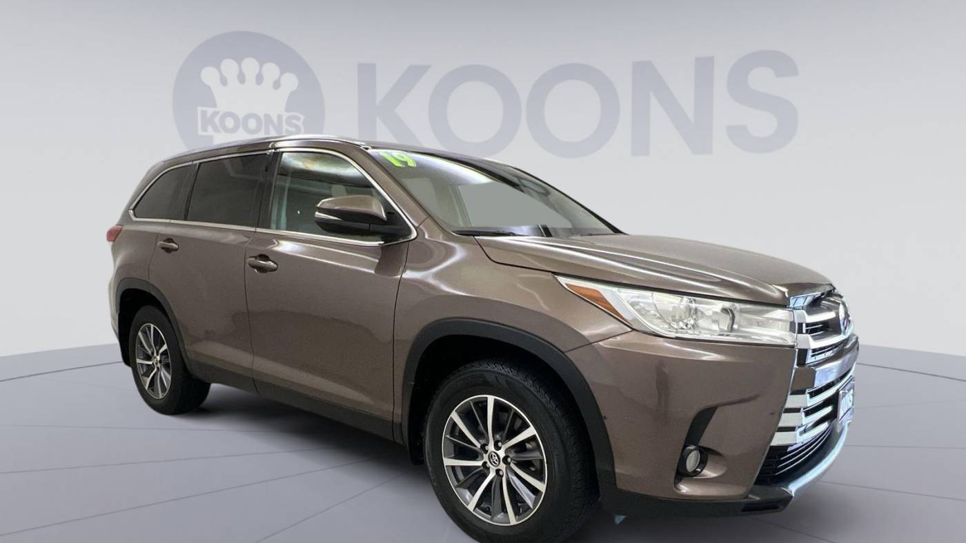 2019 toyota highlander xle
