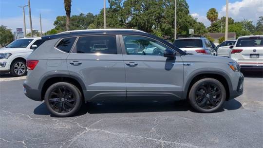 2024 Volkswagen Taos