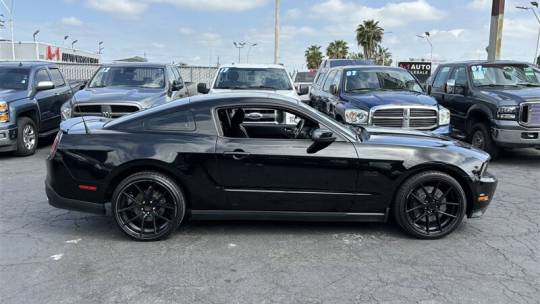 2012 ford mustang gt