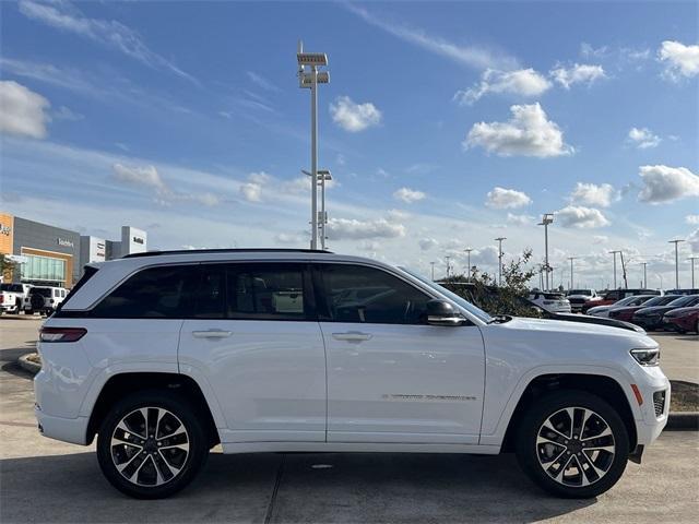 2023 jeep grand cherokee overland