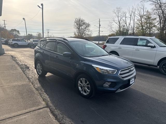 2018 ford escape se