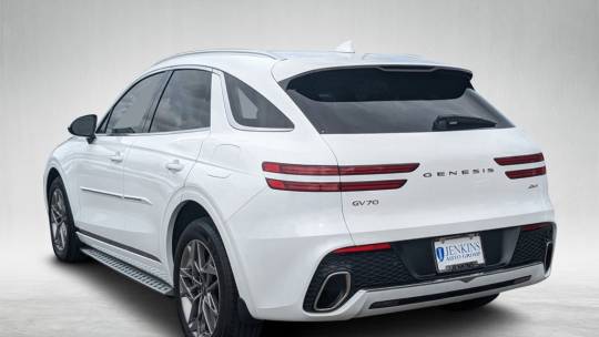 2024 Genesis GV70