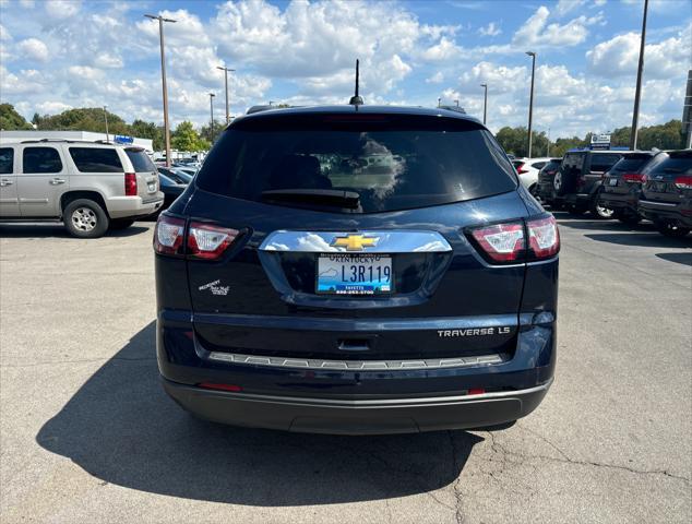 2016 chevrolet traverse ls