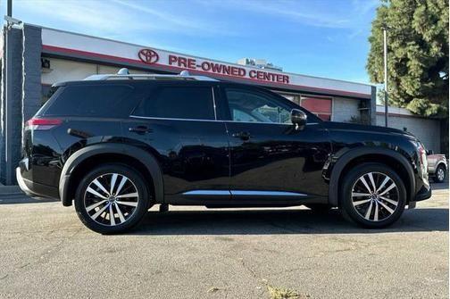2024 nissan pathfinder