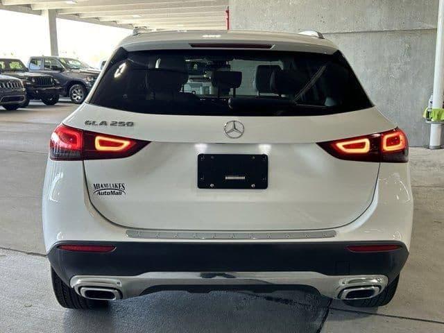 2021 mercedes-benz gla base gla 250 4dr front-wheel drive in hialeah, florida