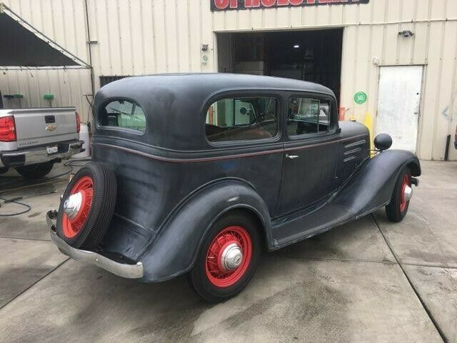 1934 chevy two door master